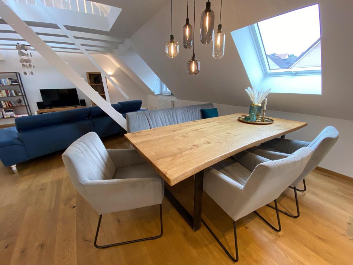Modernes Penthouse, Nahe